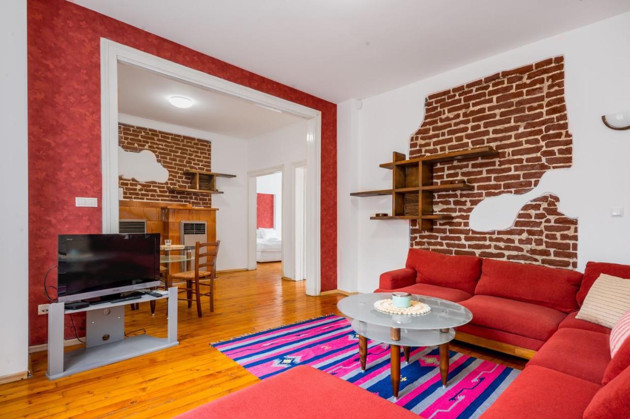 Sofia'S Vintage Gem: Spacious 2Bd Flat On Solunska Apartment Exterior photo