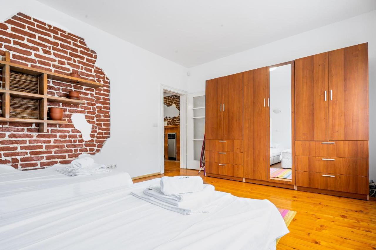 Sofia'S Vintage Gem: Spacious 2Bd Flat On Solunska Apartment Exterior photo