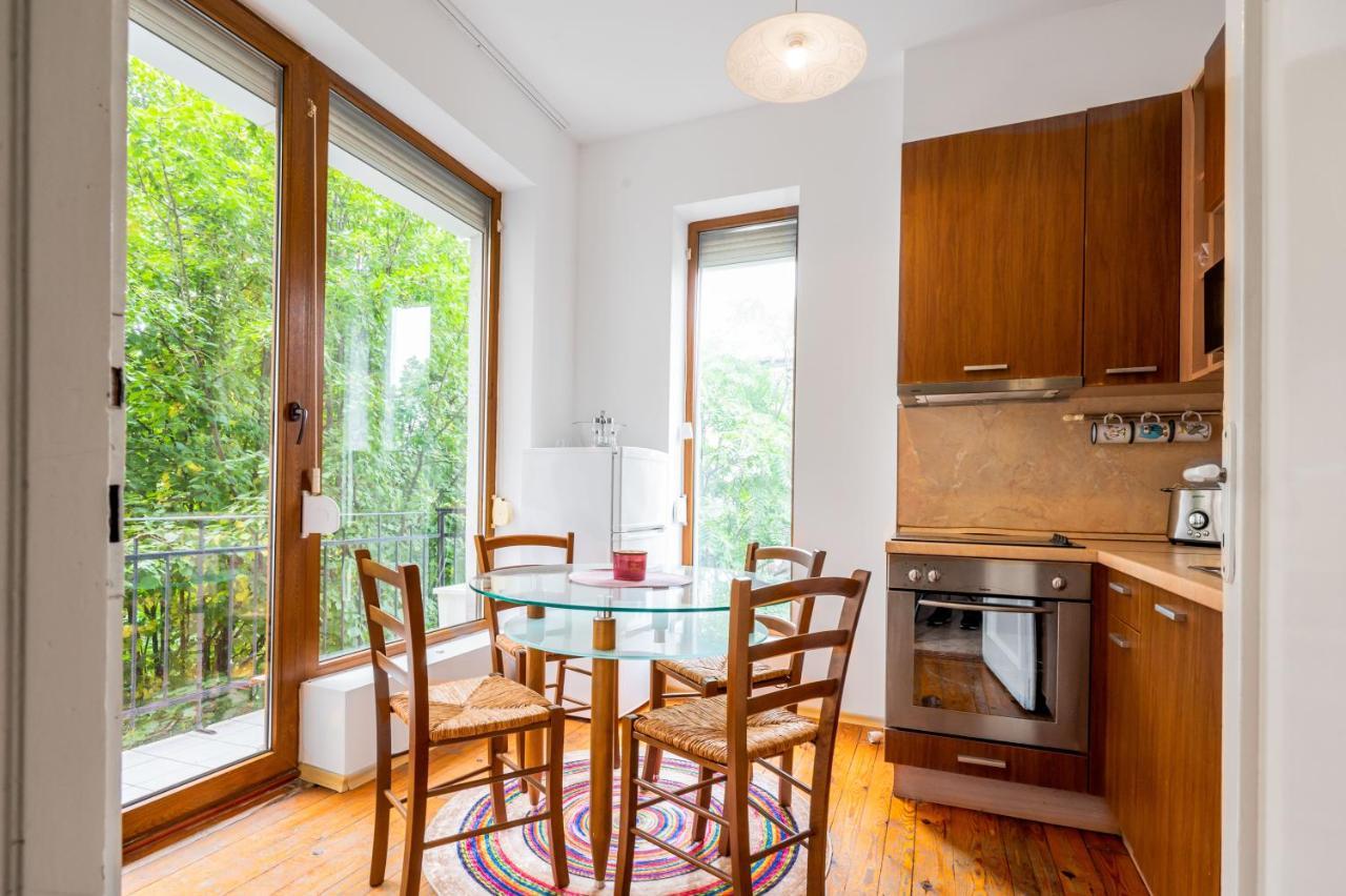 Sofia'S Vintage Gem: Spacious 2Bd Flat On Solunska Apartment Exterior photo